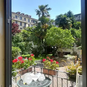 Hotel Charly, Milão