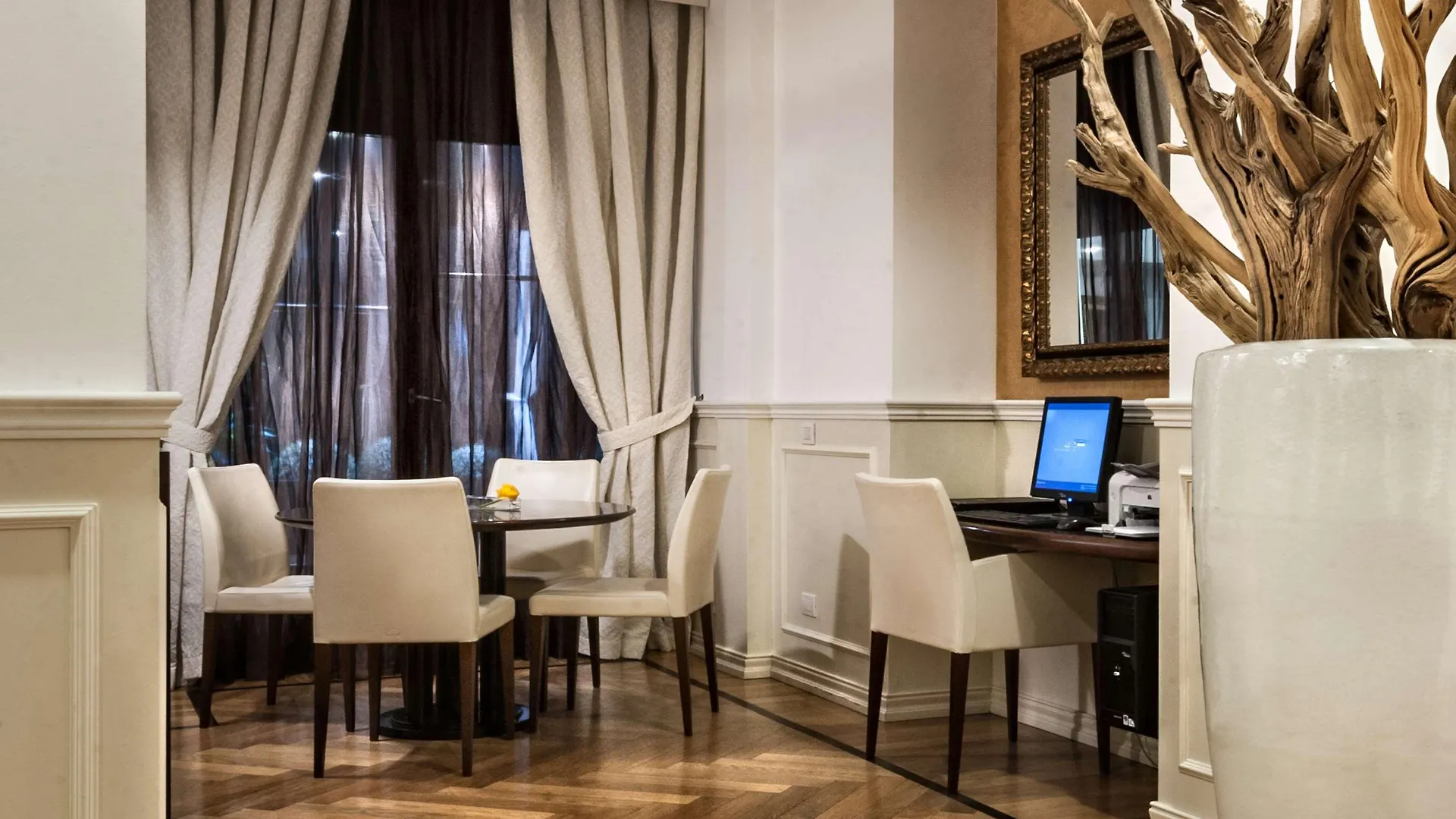 Worldhotel Cristoforo Colombo Milano 4*,
