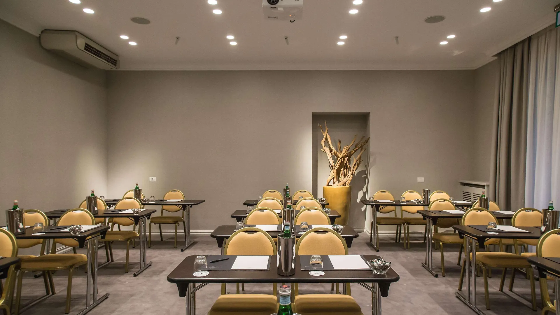 ****  Hotel Cristoforo Colombo Milan Italy